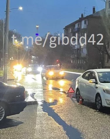 В Кемерове иномарка сбила женщину на улице Рукавишникова