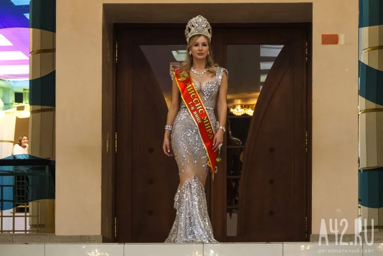 Фото: Красота, талант и характер: в Кемерове наградили победительниц конкурса «Кемеровчанка года» 44