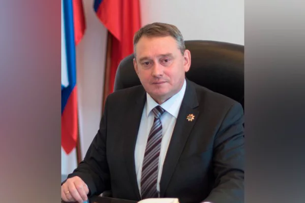 Глава Осинников Игорь Романов досрочно покинул свой пост