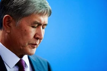 Фото: Экс-президента Киргизии задержали и доставили в следственное управление МВД 1