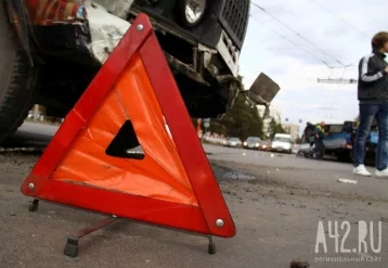 Фото: На перекрёстке в Новокузнецке произошло жёсткое ДТП  1