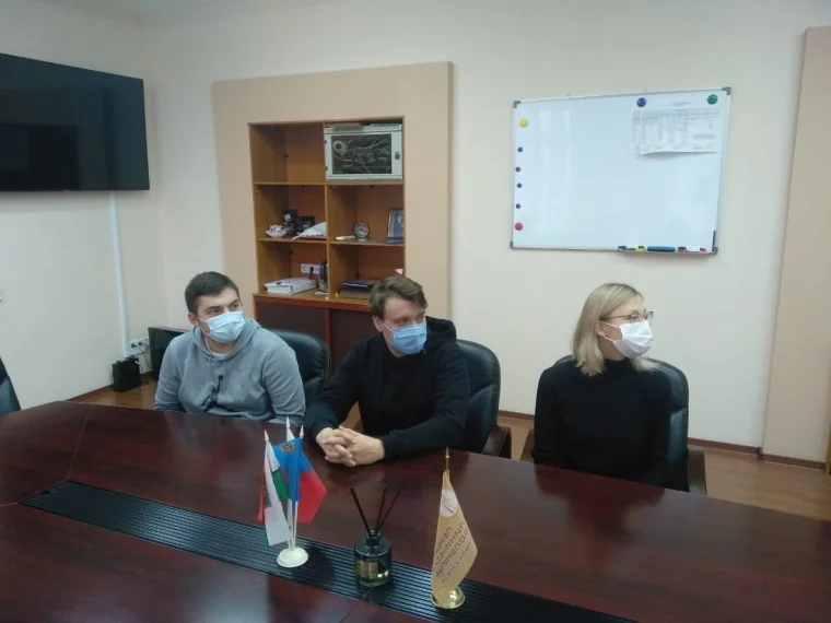 Фото: В минздраве Кузбасса рассказали о работе московских врачей в ковидных госпиталях региона 2