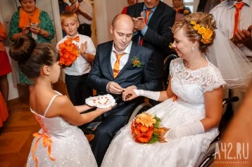 Фото: Губернатор Ульяновской области поддерживает замену слова «брак» сочетанием «семейный союз» 1