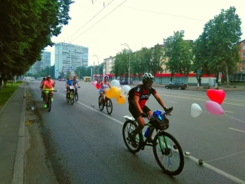 Фото: Под венец — на велосипедах: в Кемерове прошла первая велосвадьба 4