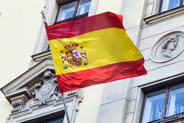 В Испании запретят социальные сети детям до 16 лет