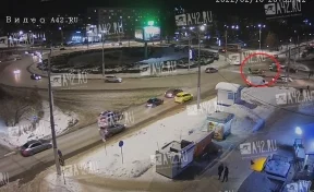 В Кемерове водитель ВАЗа сбил двух пешеходов проспекте Ленина