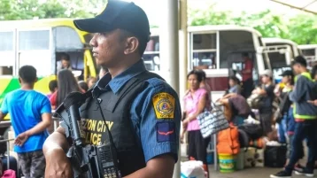 Фото: У ночного рынка на Филиппинах взорвалась бомба — есть жертвы 1