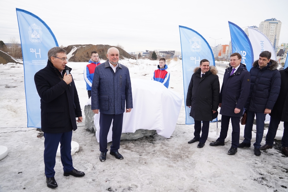 Сергей Цивилёв и Валерий Фальков заложили камни в строительство межвузовского кампуса «Кузбасс»