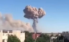 В Казахстане из-за взрыва боеприпасов пришлось эвакуировать целый город 