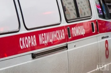 Фото: В Кузбассе водитель ВАЗа погиб, врезавшись в дом 1
