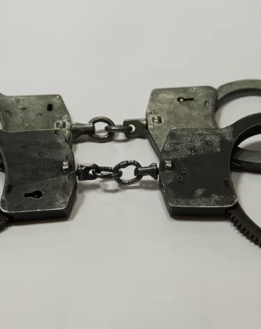 Под Белгородом военный убил местного жителя, изнасиловал его жену, а затем сбежал из-под стражи