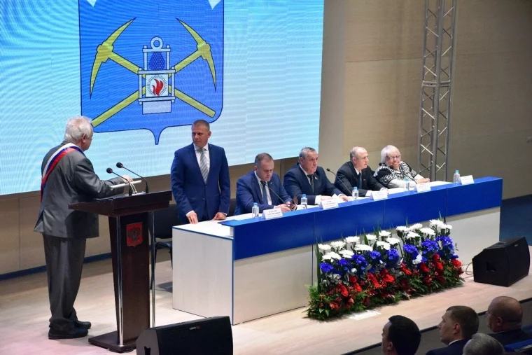 Фото: Глава города Белово официально вступил в должность 2