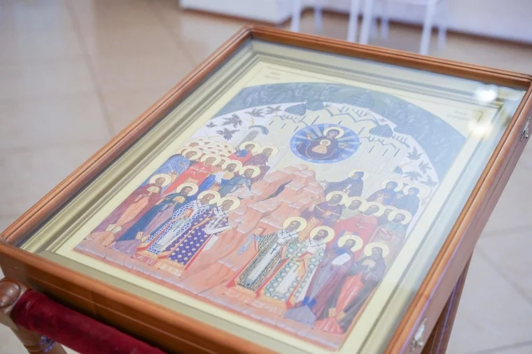 Фото: В Кузбассе открылась передвижная выставка «Русская Голгофа» 3