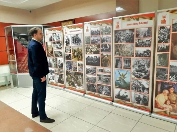 Фото: На предприятии «СУЭК-Кузбасс» открылась передвижная выставка, посвящённая 80-летию Победы 1