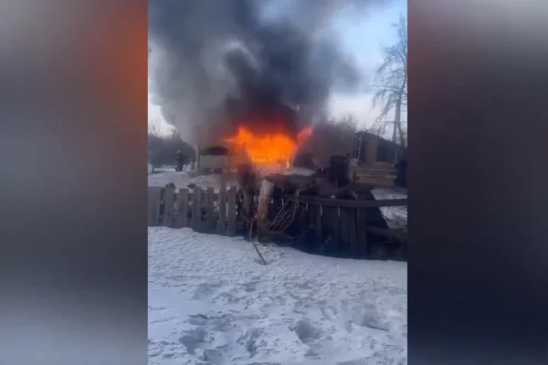 Отказала романтику: кузбассовец сжёг дом женщины, с которой встречался 20 лет назад