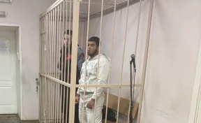 Стрелявших в сторону Исаакиевского собора жителей Петербурга отправили под домашний арест