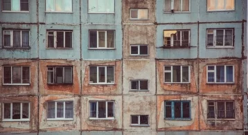 Фото: Кемеровчанин пожаловался на протекающую крышу в многоквартирном доме 1