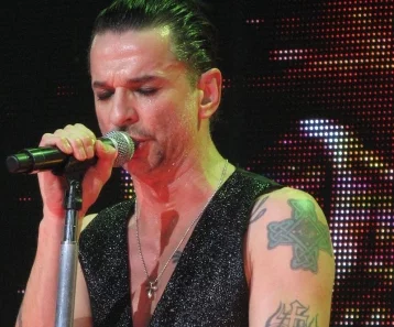 Фото: Вокалист Depeche Mode госпитализирован в Минске 1