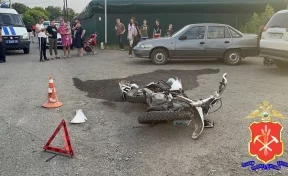 В Кемерове в ДТП с внедорожником погиб 16-летний мотоциклист: дело ушло в суд