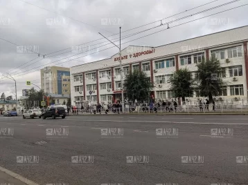 Фото: В Кемерове неизвестные «заминировали» поликлинику областной больницы 1