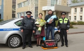 В Кемерове полицейские доставили рожавшую женщину в перинатальный центр