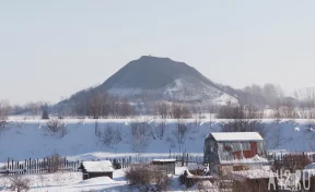 Жители Кузбасского города пожаловались на «чёрный снег»