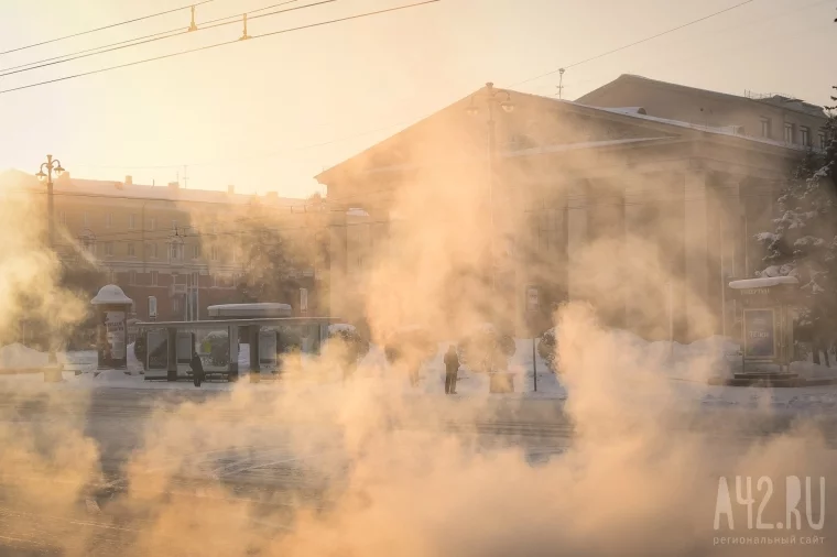 Фото: Застывший город: в Кемерове снова ударили морозы 27