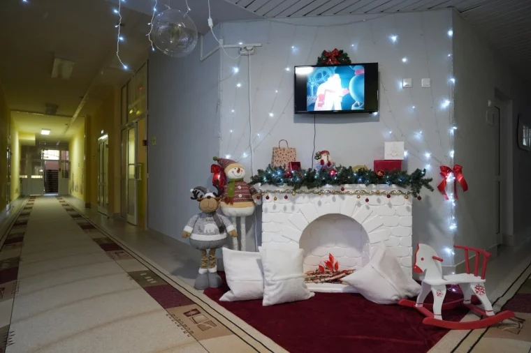 Фото: В Кемерове детские сады оригинально украсили к Новому году 8