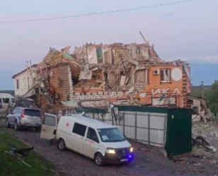 Фото: По Рыльску Курской области ударили ракетами, пострадали три человека 1