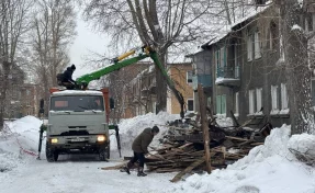 Власти Кемерова отчитались об устранении порыва и начале ремонта рухнувшей крыши