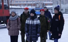 Мечтал управлять трамваем или поездом: губернатор Кузбасса исполнил новогоднее желание школьника