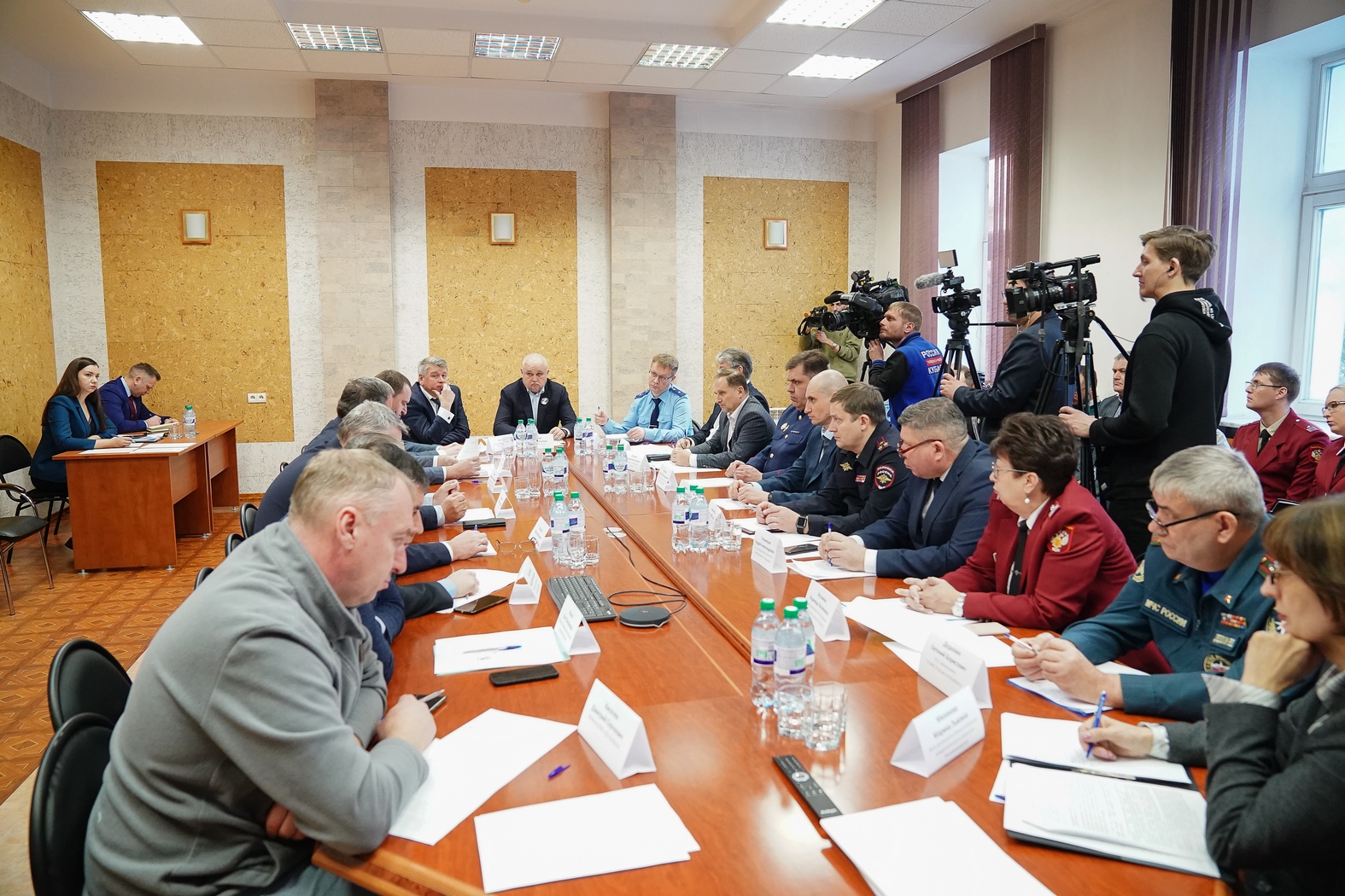 Сергей Цивилёв собрал оперативный штаб по экологической ситуации в Калтане