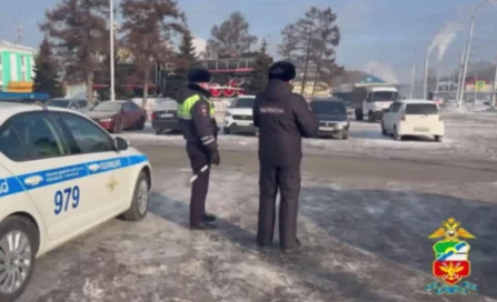 В Кузбассе 11 нелегальных таксистов попались транспортным полицейским