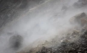 Семейная пара из Кузбасса успела спастись в камнепад на Алтае
