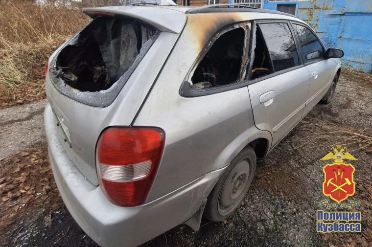 Фото: В Кузбассе мужчина поджёг дом и машину своего сына, чтобы отомстить за побои 2