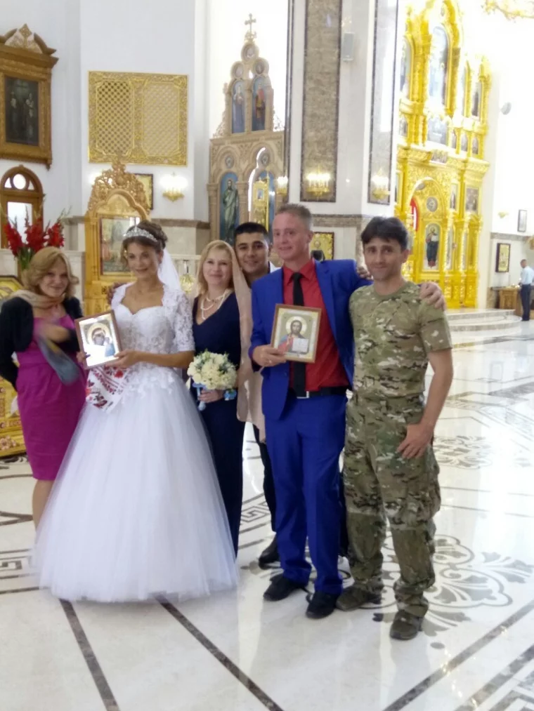Фото: Американский журналист принял православие и женился на девушке из Донецка 2