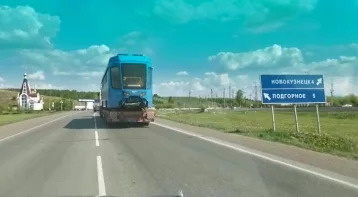 Фото: Три новых трамвая прибыли в Новокузнецк 1