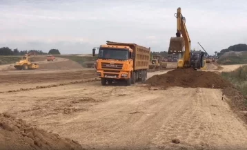 Фото: Строительные работы на последнем участке трассы Кемерово — Ленинск-Кузнецкий сняли на видео 1
