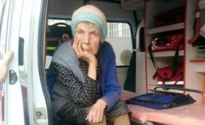 В Кемерове ищут родственников 80-летней женщины с потерей памяти