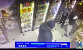 В Таганроге мужчина пришёл в магазин требовать возврата денег с боевой гранатой