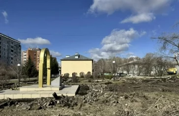 Фото: В Кемерове стартовал первый этап ремонта сквера «Уголёк» 1