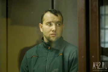 Фото: В Кемерове обжаловали приговор инспектору МЧС из-за пожара в приюте для престарелых 1