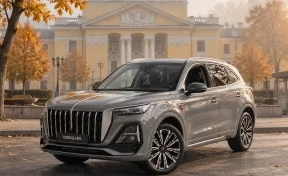 Новокузнечанам предлагают пересесть на HONGQI HS5 с выгодой 300 000 рублей 