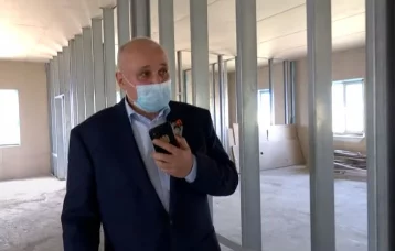 Фото: Сергей Цивилёв поручил министру здравоохранения достроить больницу в Кузбассе 1