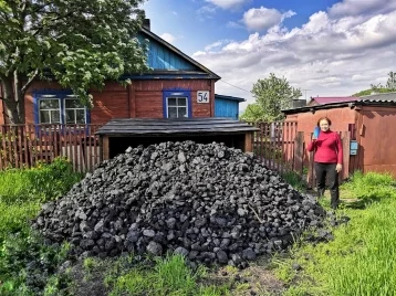 Фото: «Кузбассразрезуголь» выделил уголь 6 тысячам кузбасских семей 1