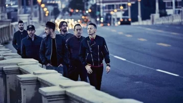 Фото: Группа Linkin Park отменила тур после смерти Честера Беннингтона 1