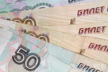 Фото: Госдума приняла закон об увеличении МРОТ в 2024 году до 19 242 рублей 1