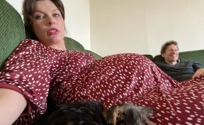 «Лодыжки как у слона»: располневшая Милла Йовович рассказала о своей беременности