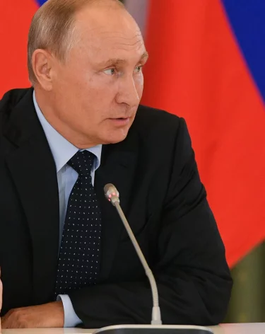 Путин заявил, что Россия стремится к полноформатному восстановлению отношений с США