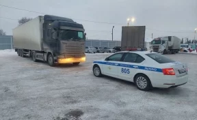 В Кузбассе на комбинате задержали пьяного водителя грузового автомобиля